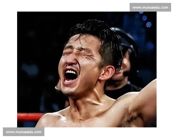 吴京挑战邹市明拳击赛引热议 谁能在擂台上笑到最后 吴京挑战邹市明拳击赛引热议 谁能在擂台上笑到最后