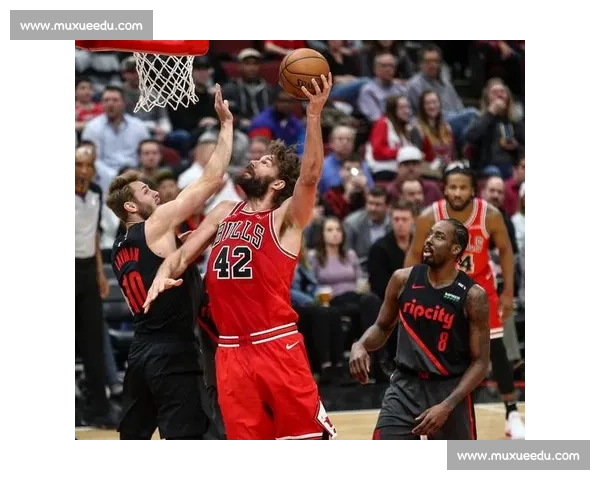 公牛对决马刺强强碰撞年轻力量与传统豪强的夜晚赛场风云再起引爆期待 公牛对决马刺强强碰撞年轻力量与传统豪强的夜晚赛场风云再起引爆期待