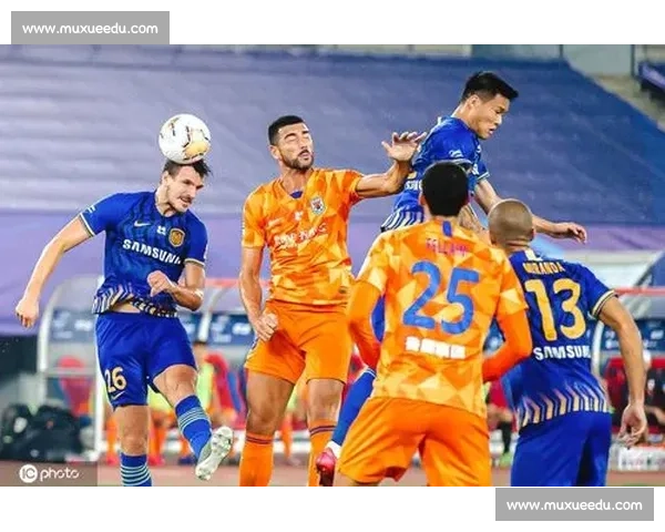 苏宁鲁能巅峰对决引爆中超赛场新格局焦点之战前瞻全面解析看点